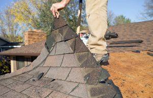 How to Know When You Need Roof Replacement